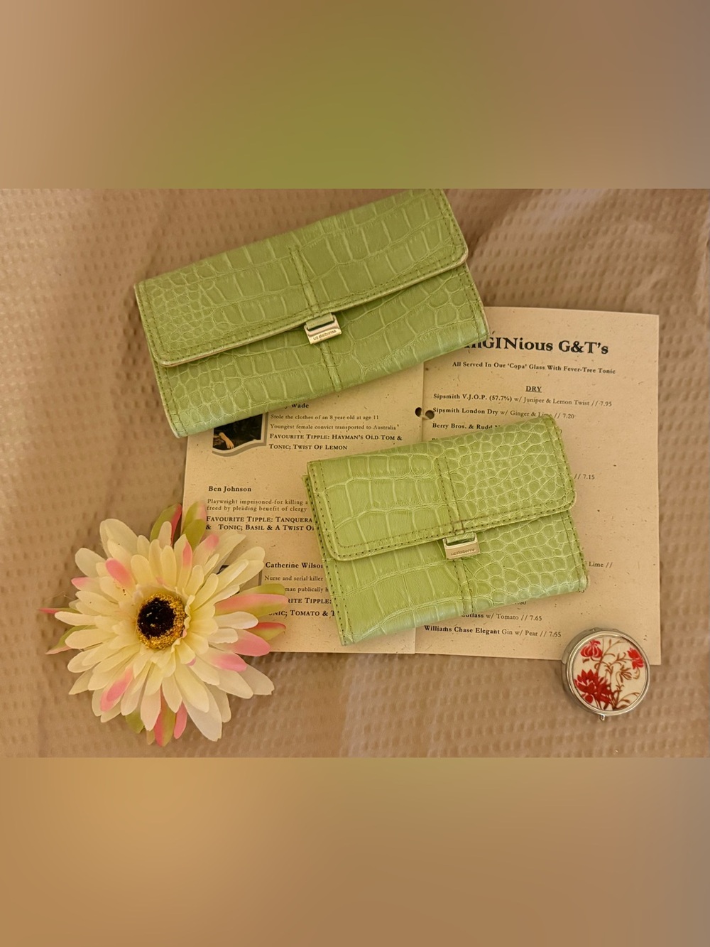 Liz Claiborne Lime Green Croc Embossed Wallet Set Large & Small Matching Pair